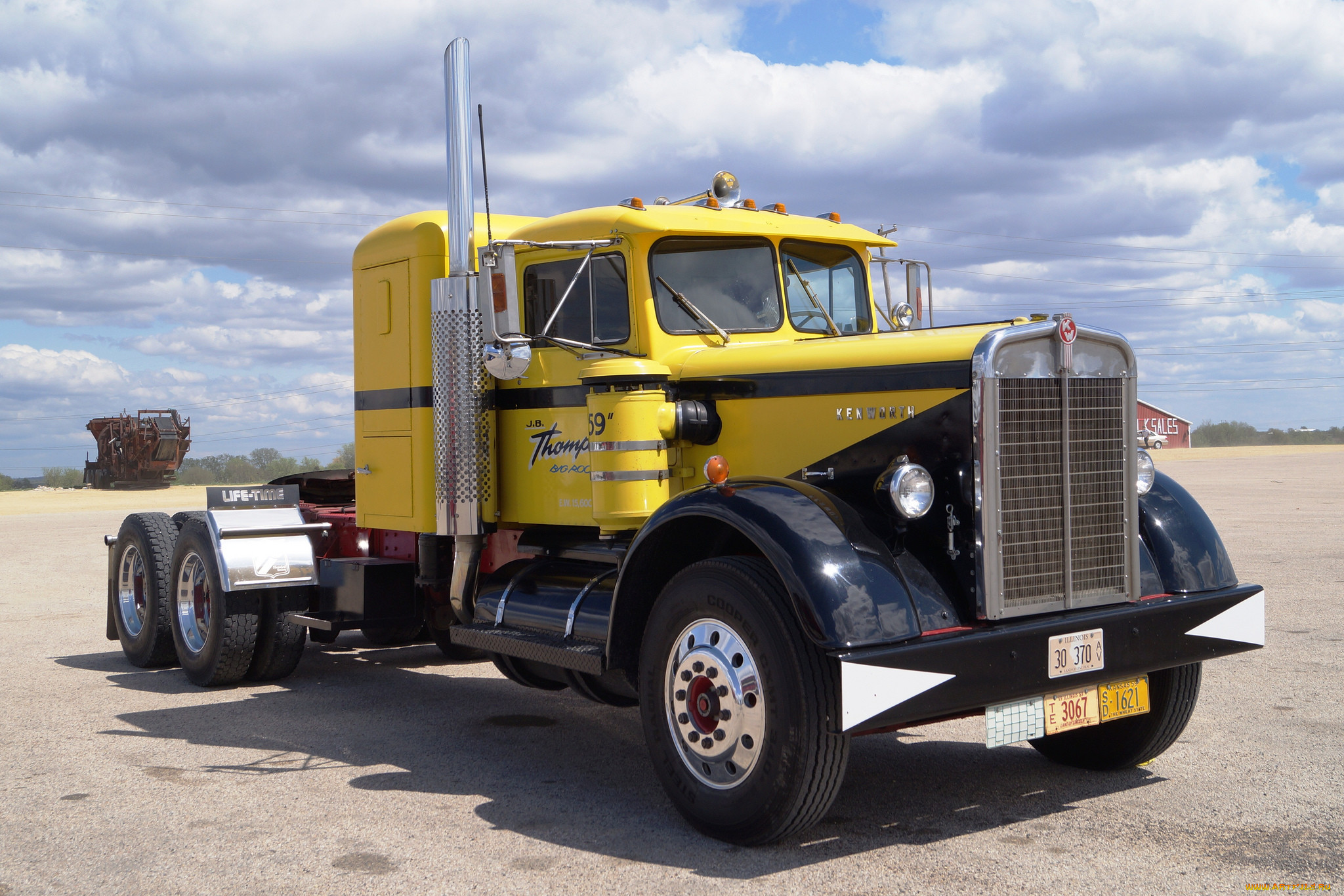 Марка шведского грузового автомобиля. Американский грузовик Кенворт. Kenworth 1959. Грузовик Kenworth 1950. Kenworth w 922.